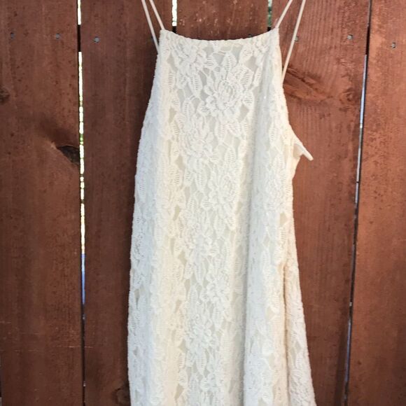 Pins and‎ Needles Anthropologie Lace Dress - Picture 8 of 9